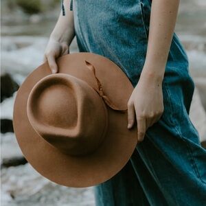 Lack of Color Jethro Wool Brown Hat NWT discontinued color